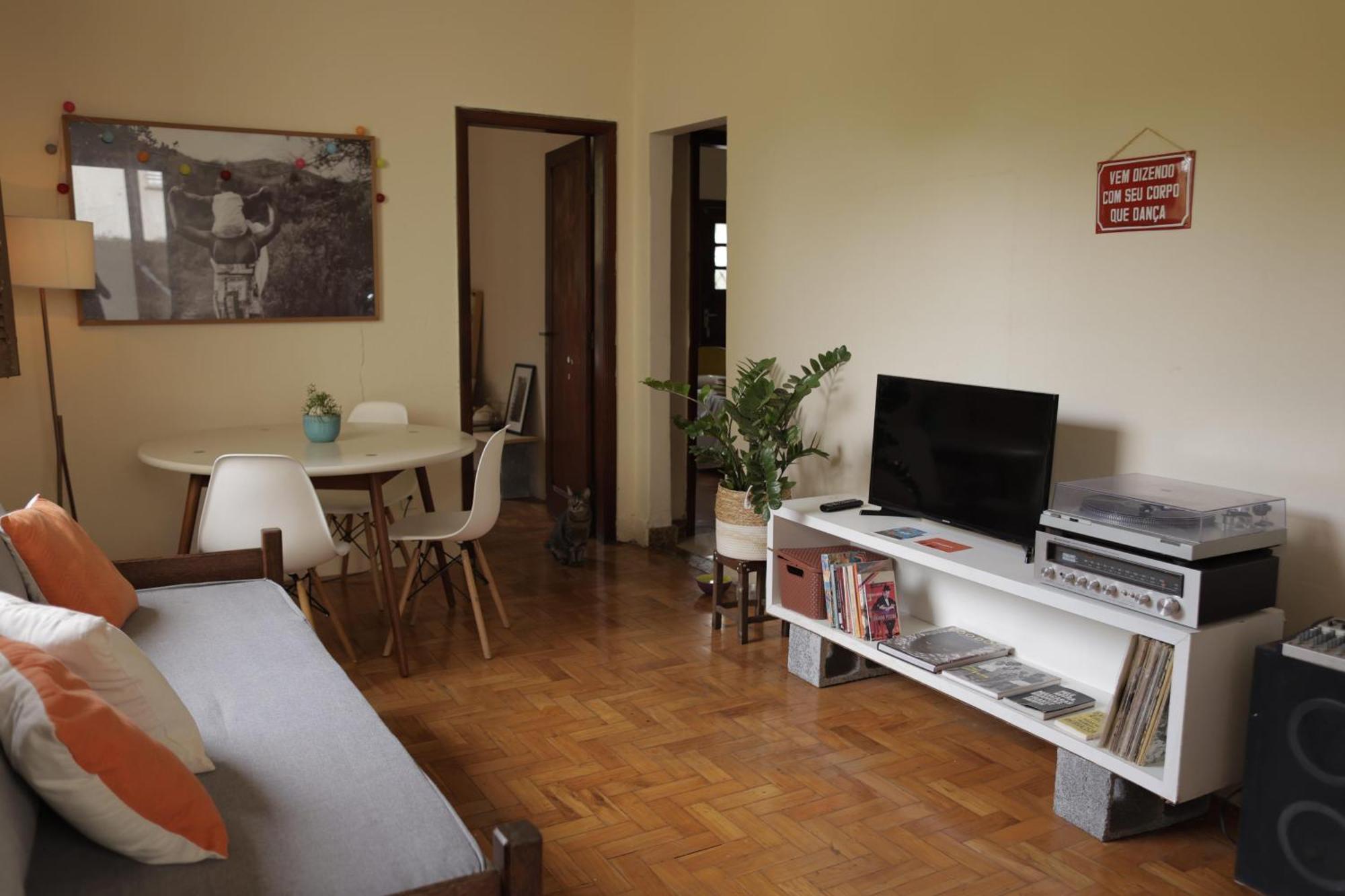 Quarto Casal Com Janela Casa Caramel Belo Horizonte Dış mekan fotoğraf