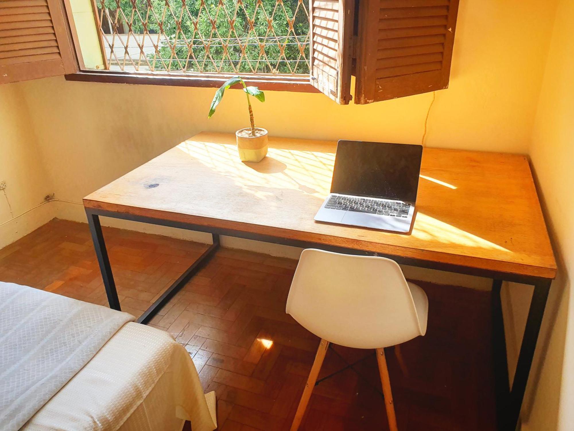 Quarto Casal Com Janela Casa Caramel Belo Horizonte Dış mekan fotoğraf